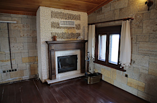 The Mira House Mira Suit 4